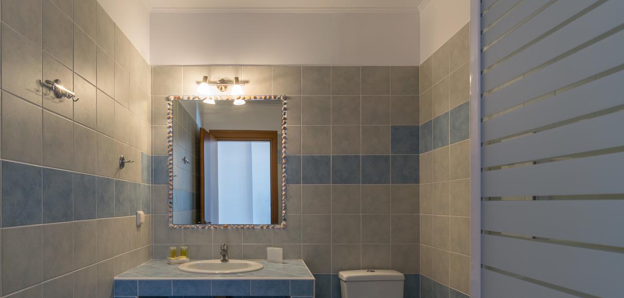 Malion Rooms Адамас Экстерьер фото
